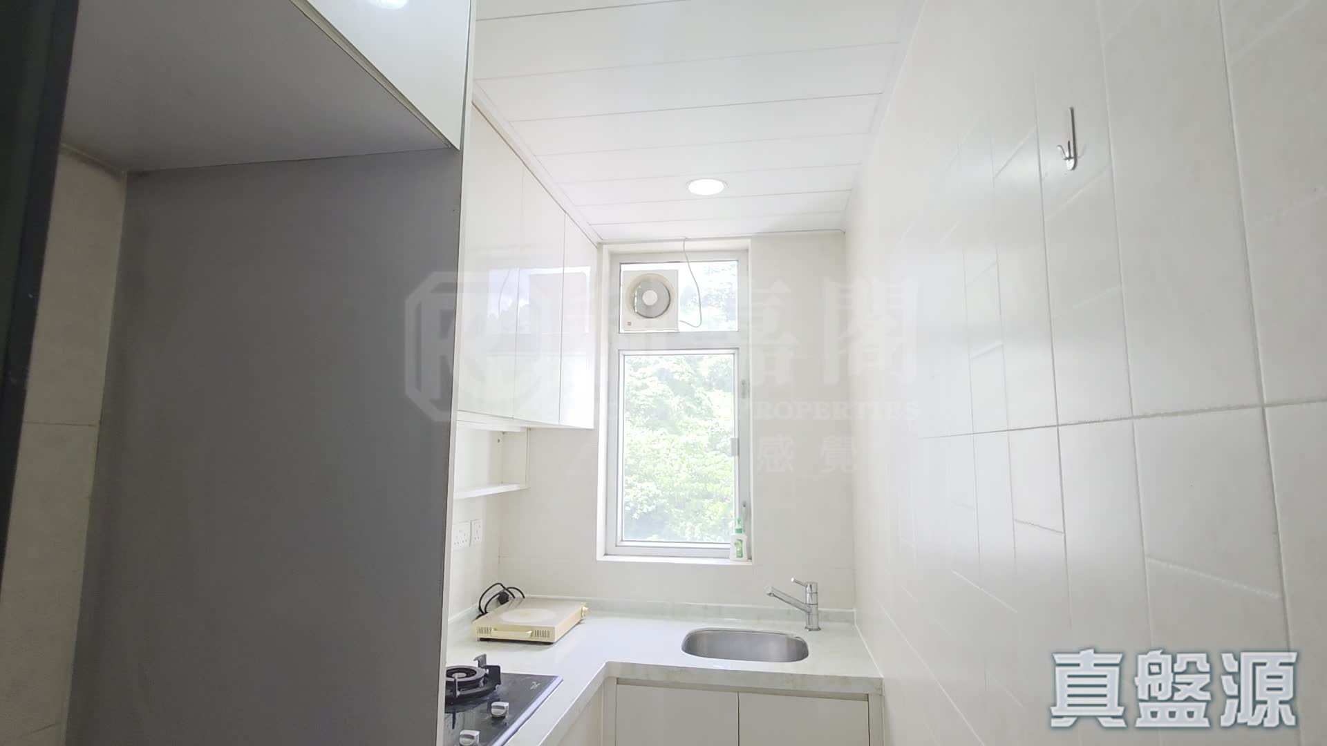 荃威花園 L座 中層 04室 荃灣