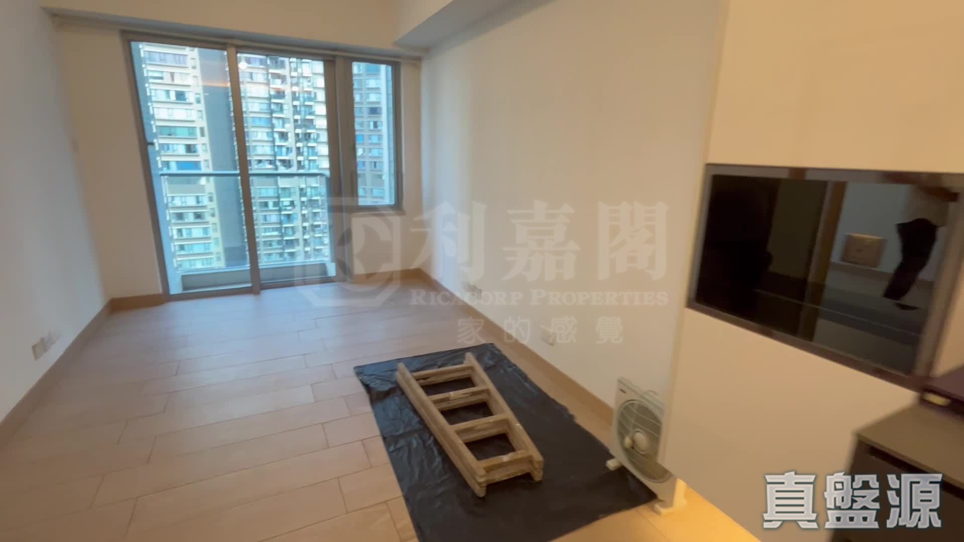 CENTURY LINK PHASE 2 - Tower 2b High Floor Zone Flat 11 Tung Chung