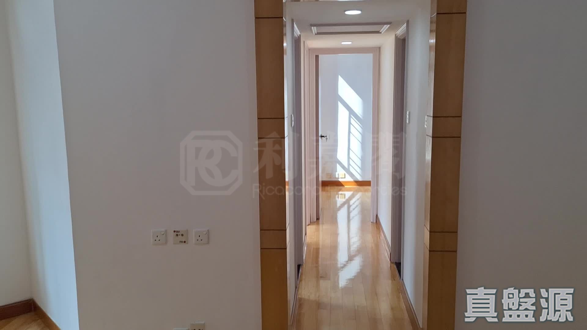 DISCOVERY PARK PHASE 3 - Block 11 High Floor Zone Flat G Tsuen Wan