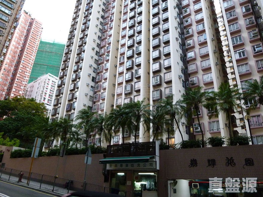 SMITHFIELD TERRACE BLOCK A Very High Floor Zone Flat A8 Central/Sheung Wan/Western District