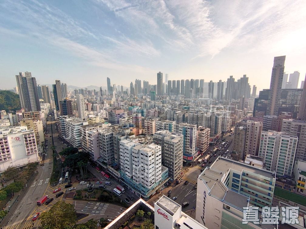 一號九龍道 A室 西九龍