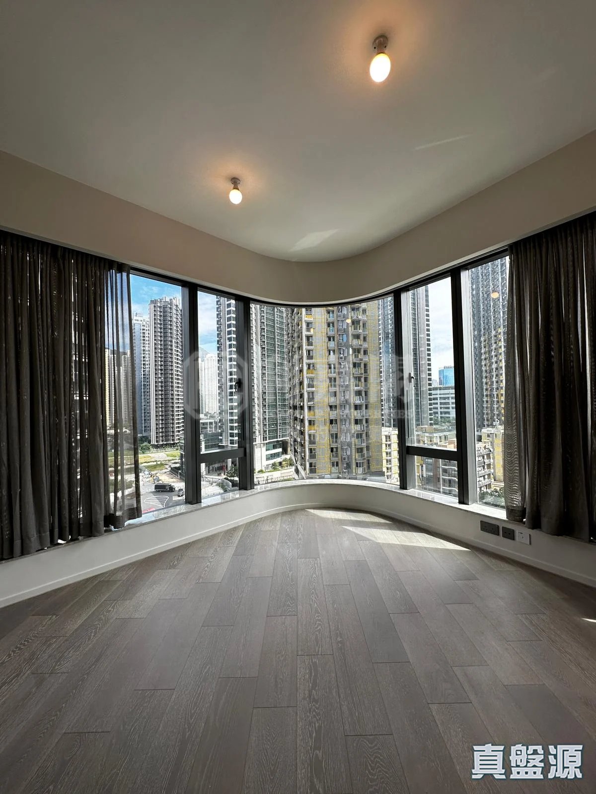 THE HENLEY 2期 THE HENLEY II 1座 中层 E室 土瓜湾/九龙城/新启德/新蒲岗