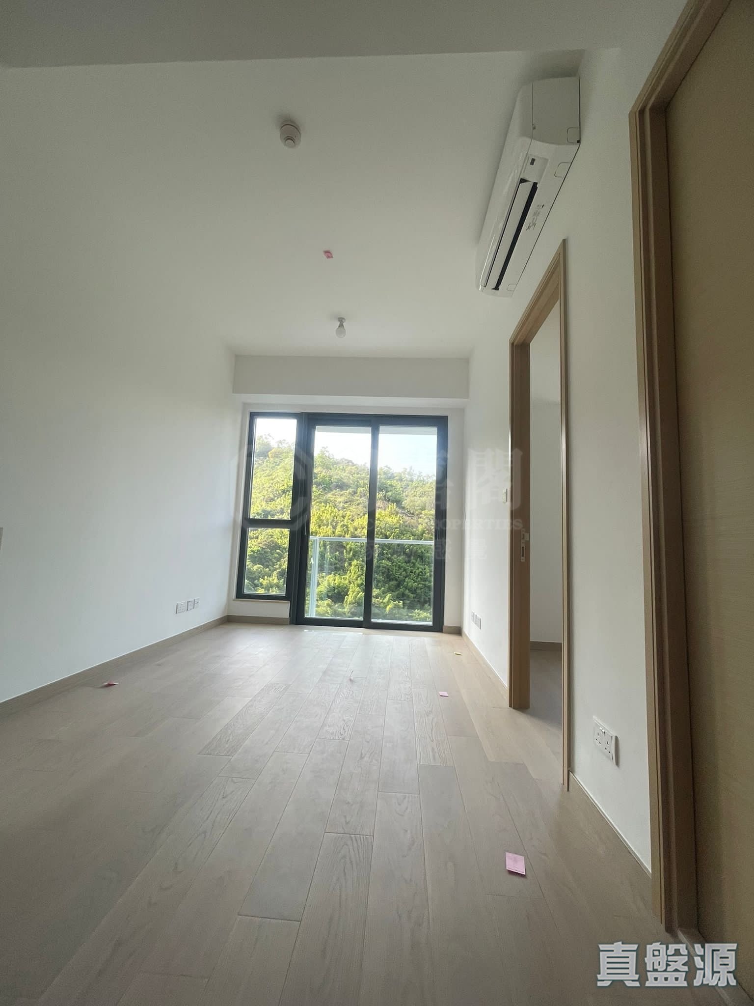 明翹匯 2A座 中層 E室 青衣