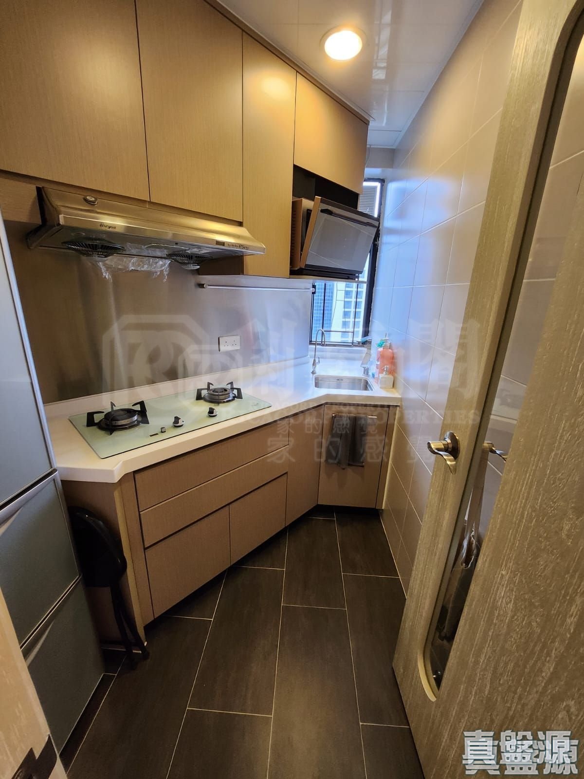 KORNHILL BLOCK N (FLAT 1 - 8) High Floor Zone Flat 7 Quarry Bay/Kornhill/Taikoo Shing