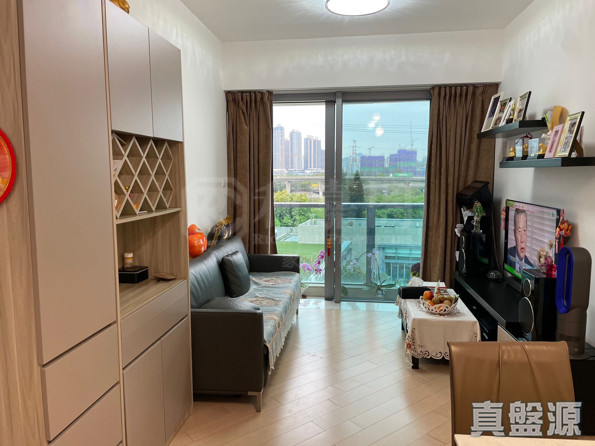 峻峦 1B期 PARK YOHO VENEZIA 2A座 中层 C室 元朗