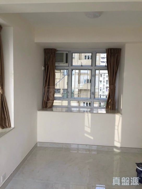 嘉威大厦 B座 中层 5室 北角/北角半山