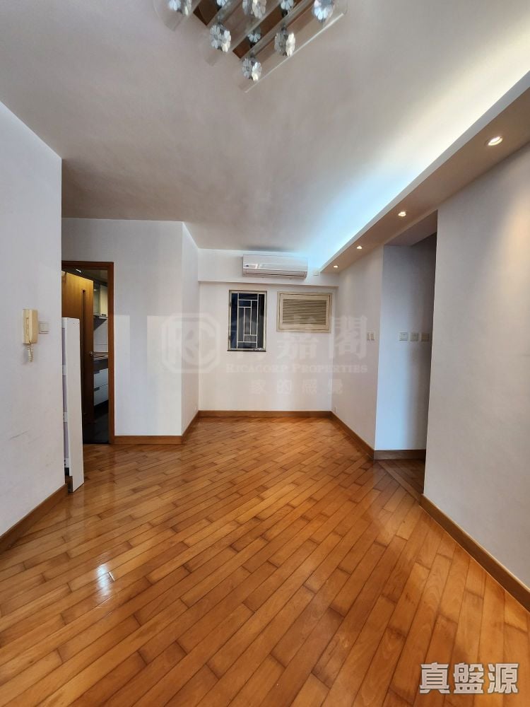 YOHO TOWN PHASE 1 - Block 9 High Floor Zone Flat C Yuen Long