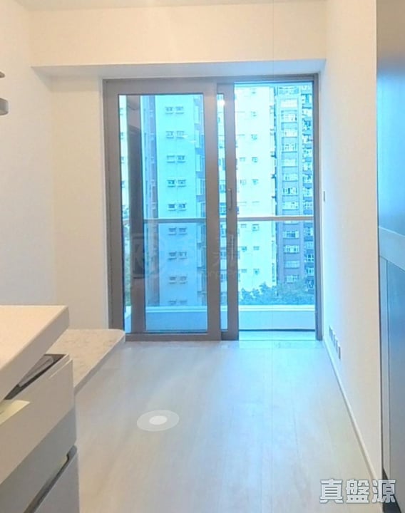 西邊街15號 低層 B室 中上環/西區