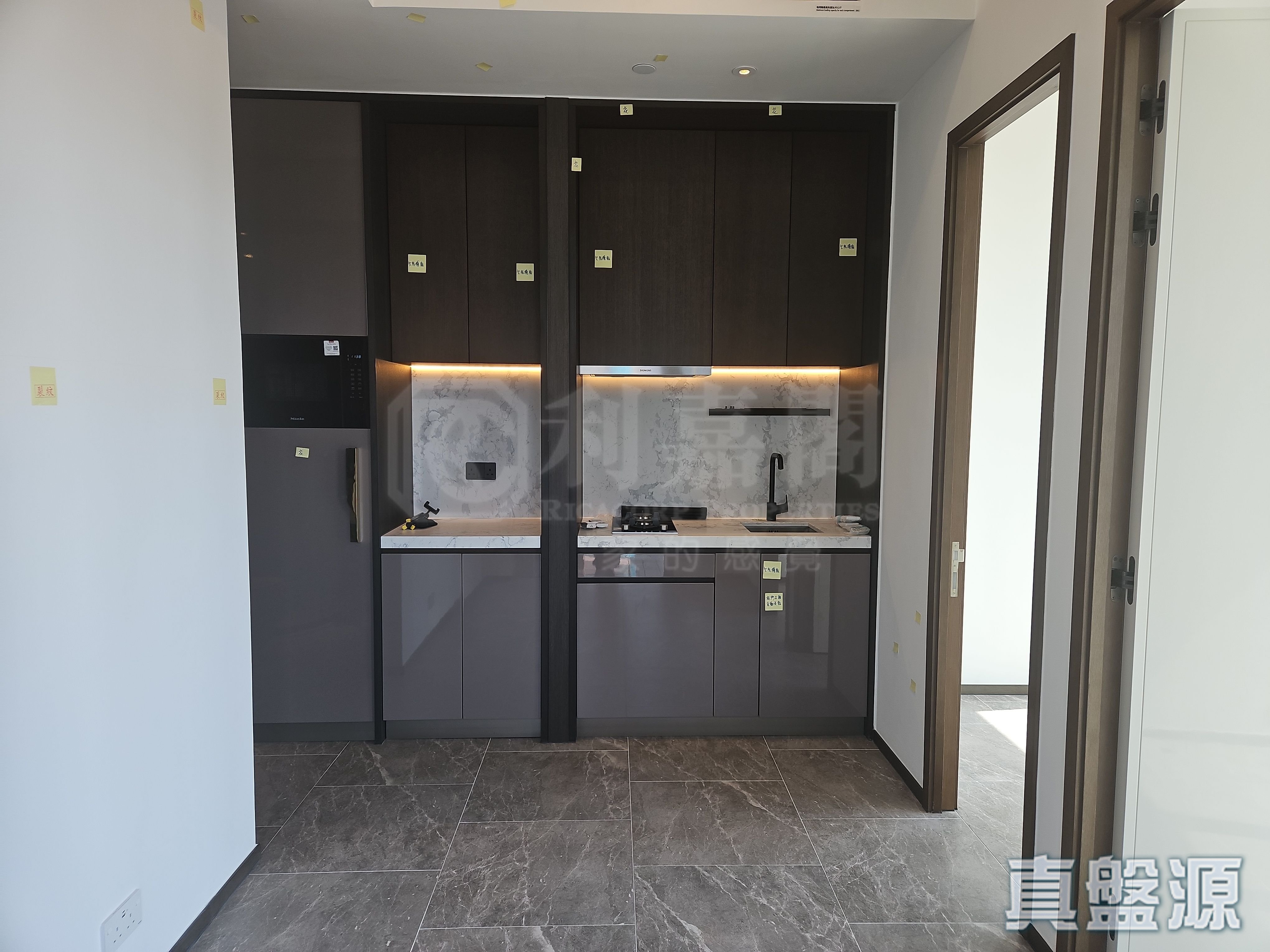 BELGRAVIA PLACE PHASE 1 - Tower 1b Very High Floor Zone Flat 10 West Kowloon