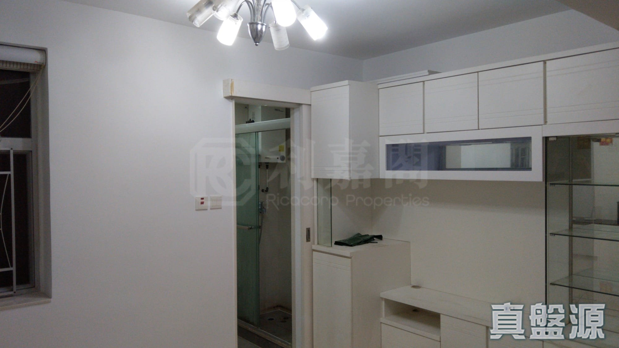 TSUEN WAN CENTRE BLOCK 18 (TSINAN HOUSE) Medium Floor Zone Flat E Tsuen Wan