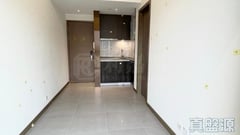 AVA 228 高層 G室 西九龍