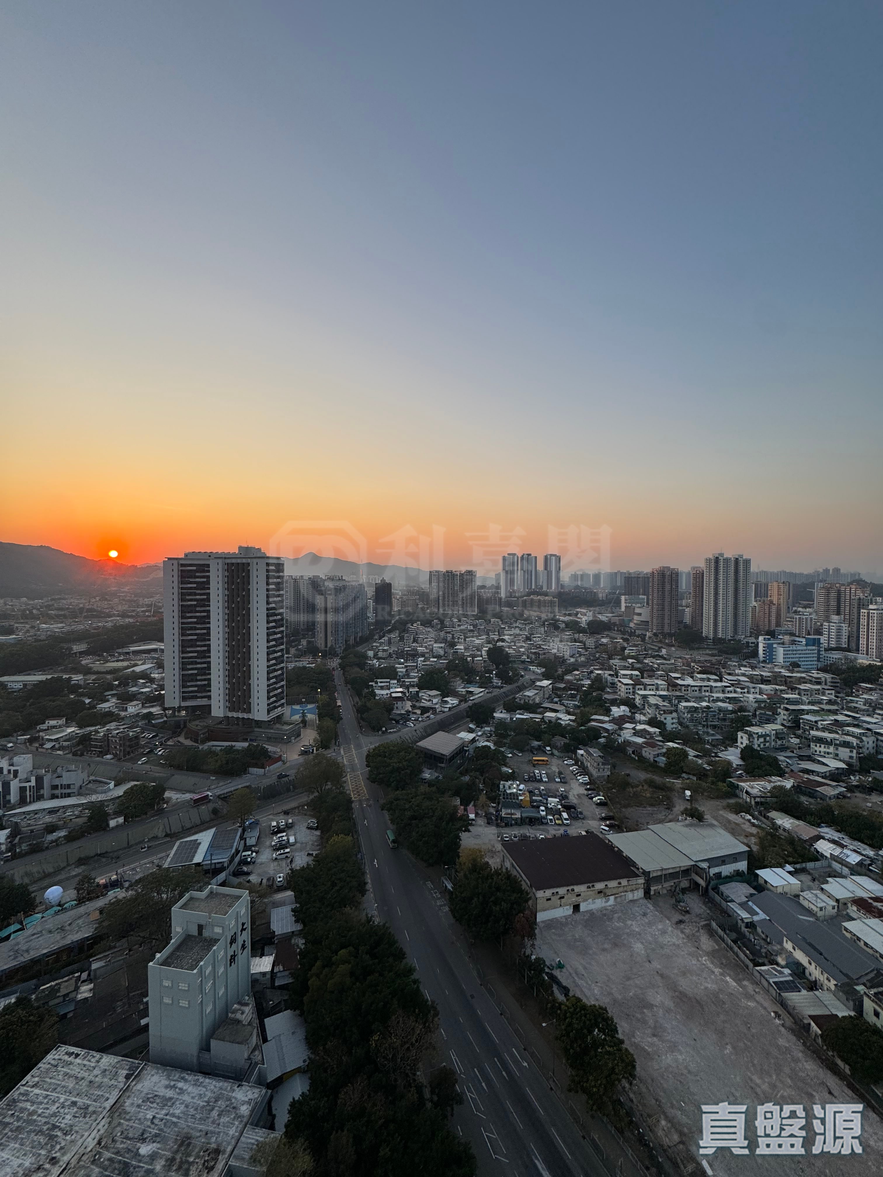 HAVA TOWER 1 (1A) Very High Floor Zone Flat J Yuen Long