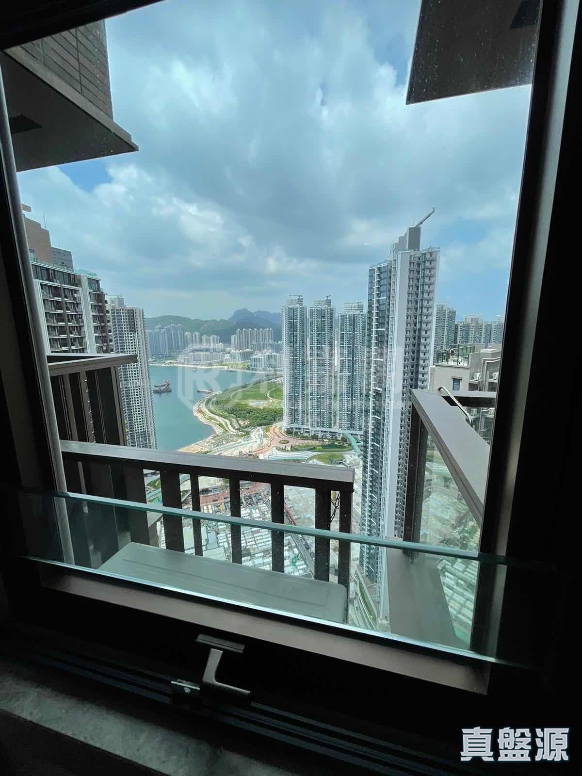 LOHAS PARK PHASE 6 LP6 - Tower 5 Very High Floor Zone Flat J Tseung Kwan O