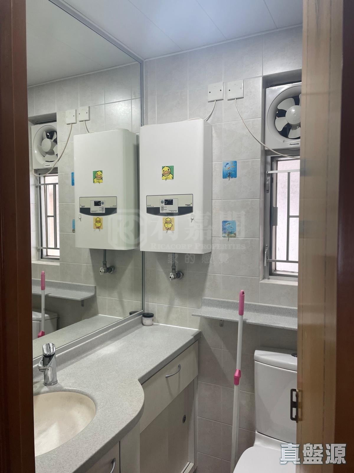 晓丽苑 晓逸阁 (F座) 高层 07室 观塘/蓝田/油塘