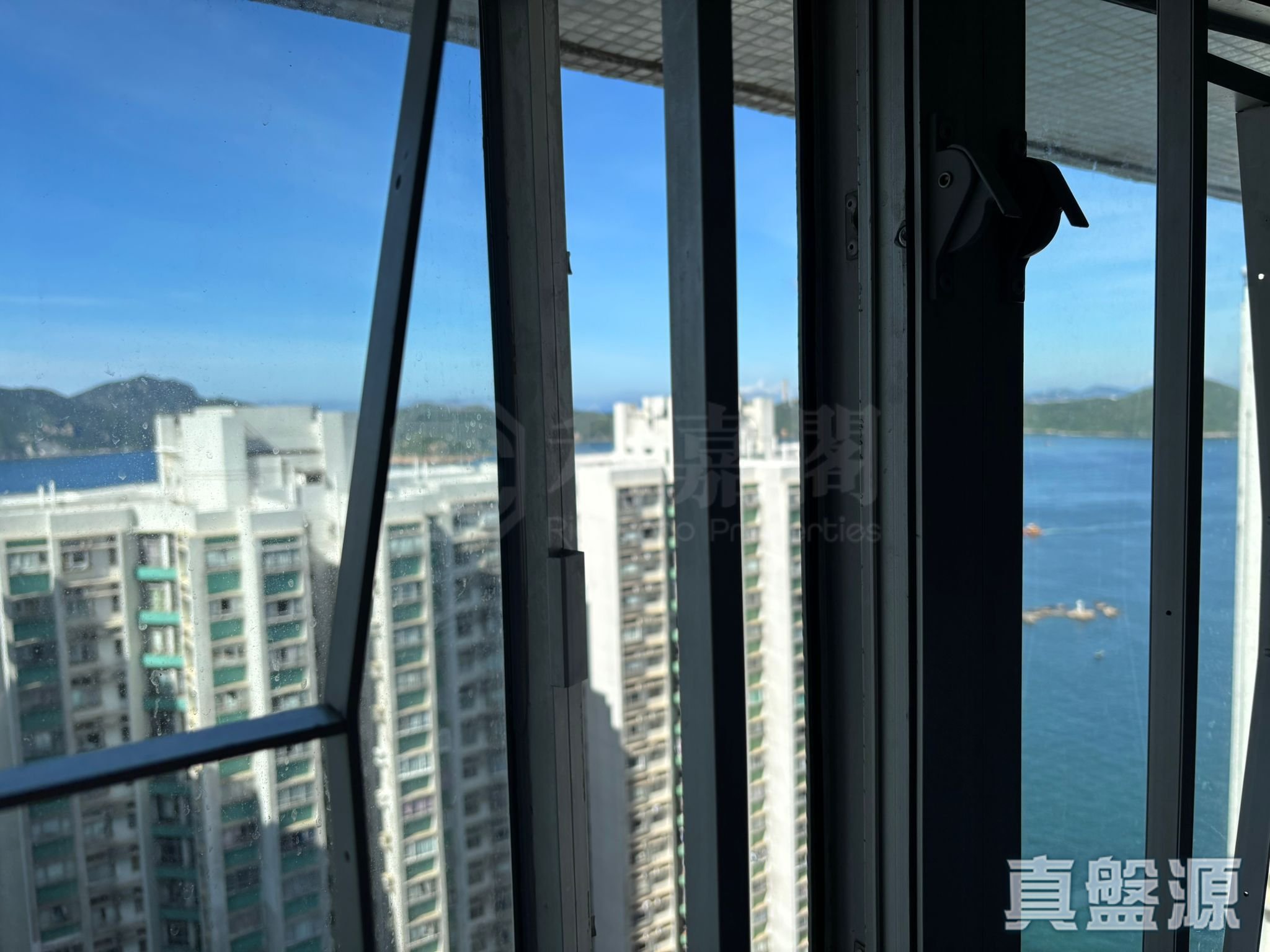 SOUTH HORIZONS PHASE 3 - Mei Cheung Court (block 20) Very High Floor Zone Flat H South Horizons