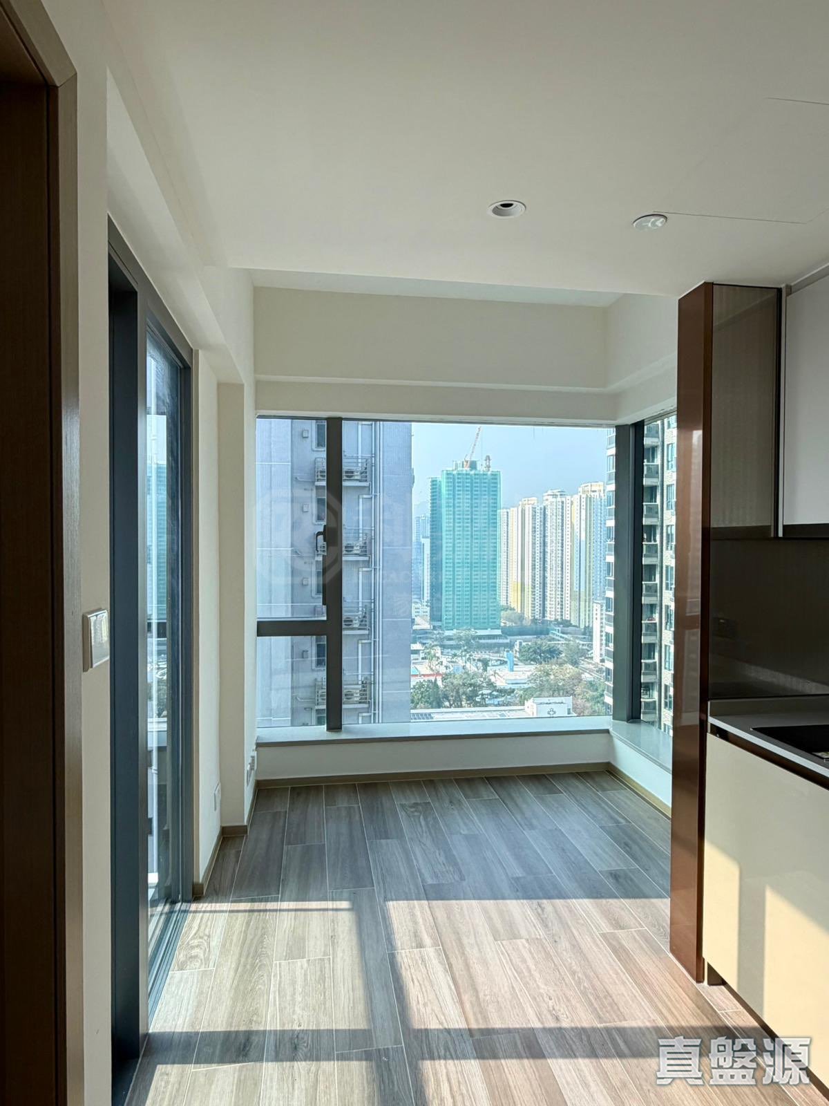 佳悦 极高层 E室 西九龙