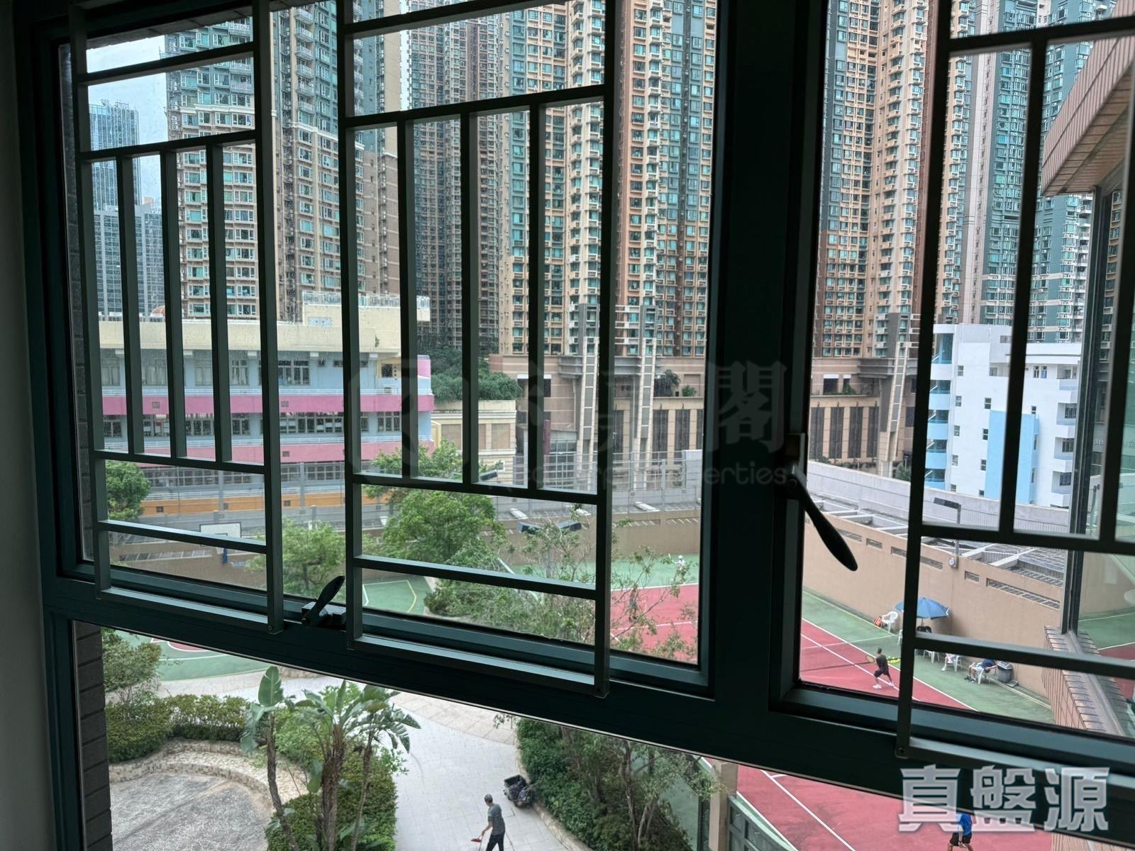 AQUA MARINE TOWER 5 Low Floor Zone Flat A West Kowloon