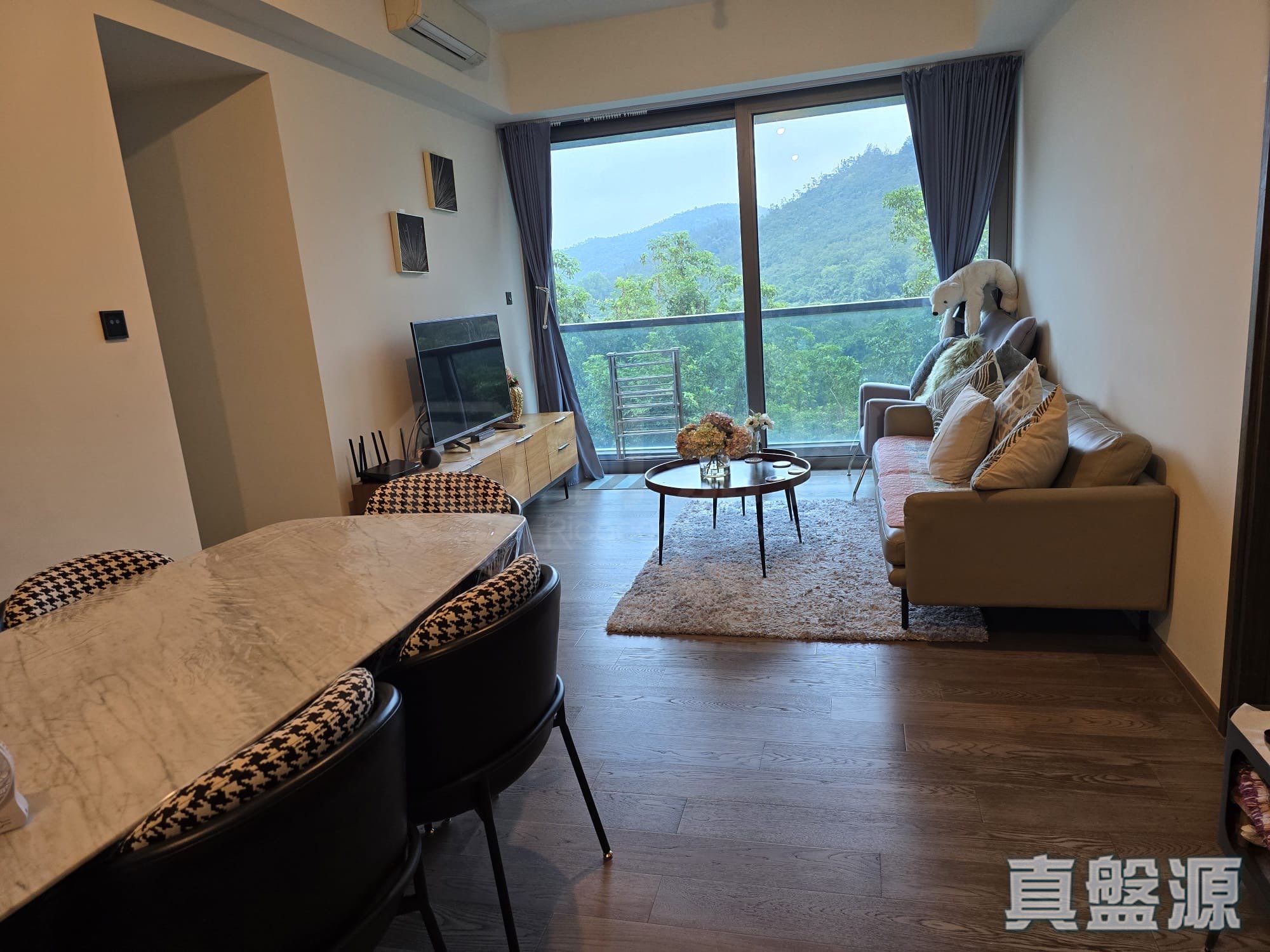 LE PONT TOWER 1B Medium Floor Zone Flat E Sham Tseng/Castle Peak Road