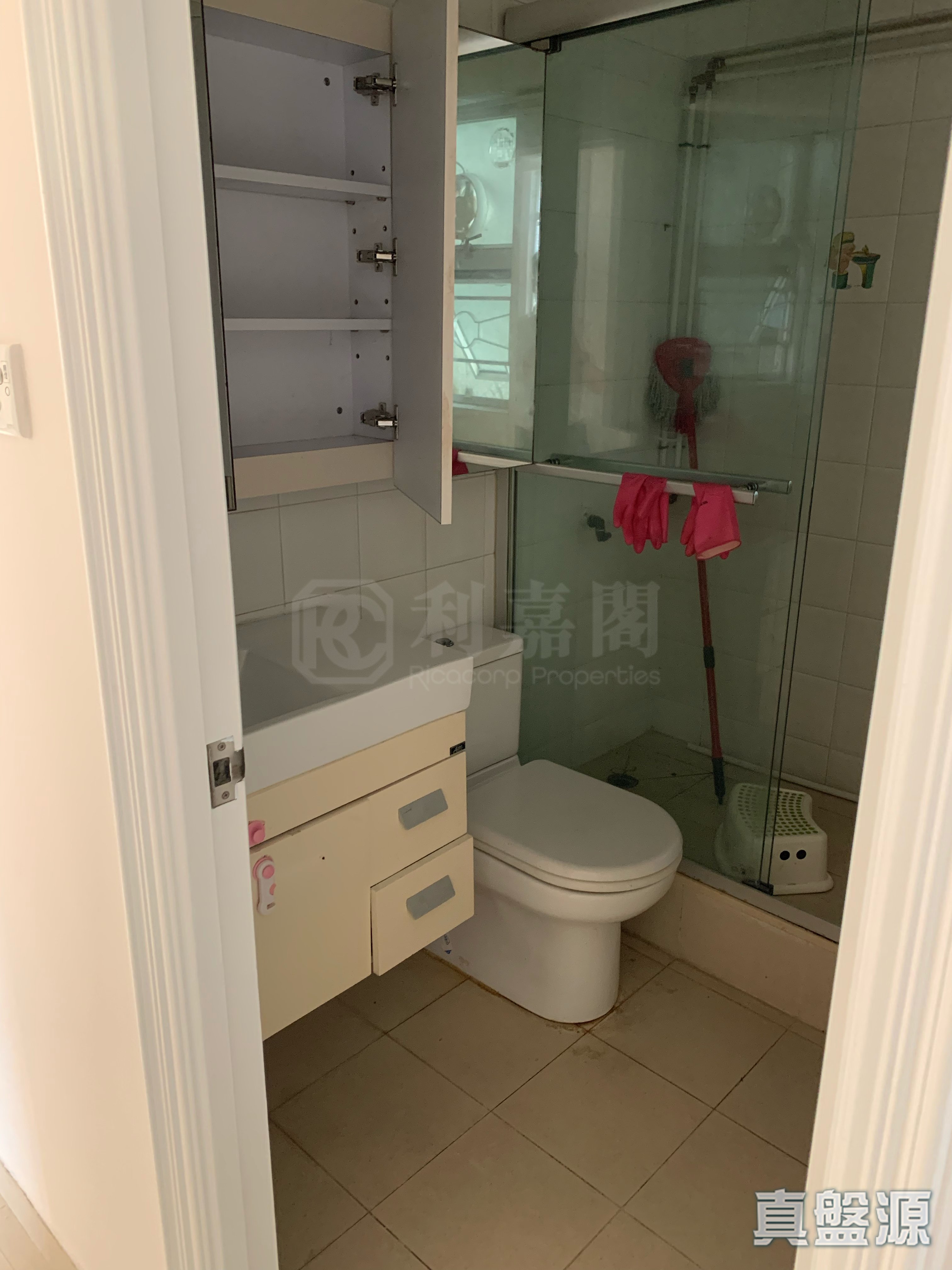 BELVEDERE GARDEN PHASE 2 - Block 4 Low Floor Zone Flat H Tsuen Wan