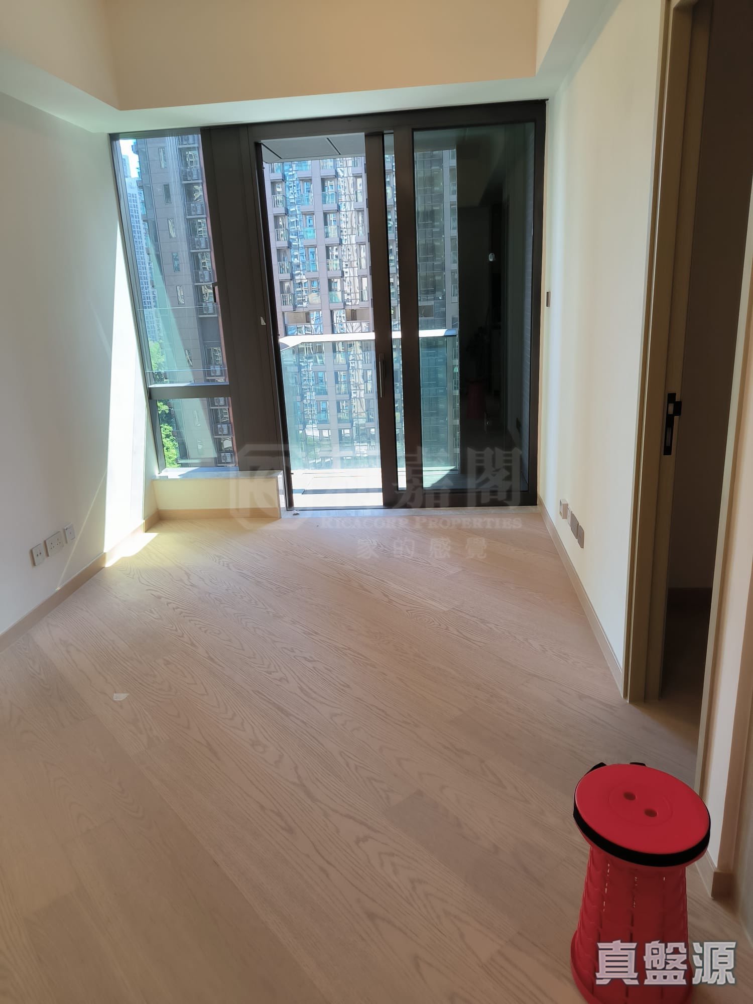 THE ARLES TOWER 1 High Floor Zone Flat E Sha Tin/Fo Tan/Kau To Shan