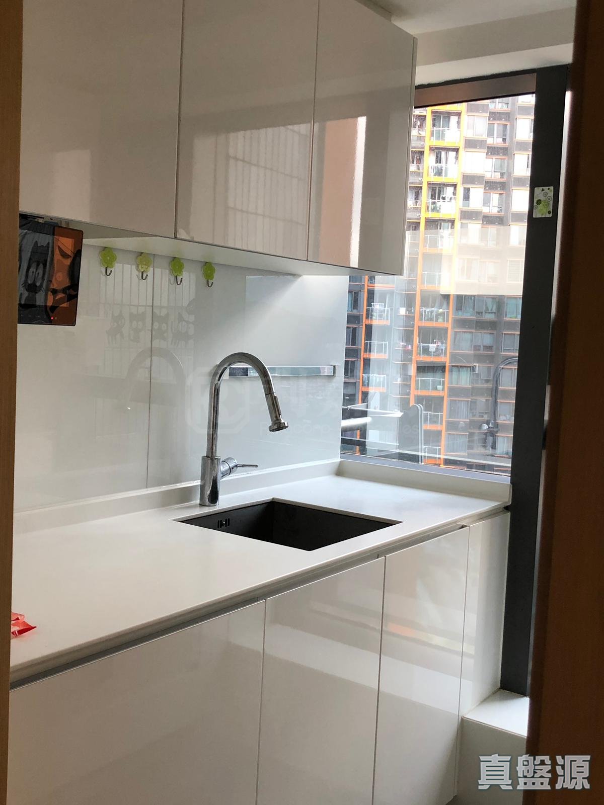 DOUBLE COVE PHASE 1 - Block 2 High Floor Zone Flat B Ma On Shan