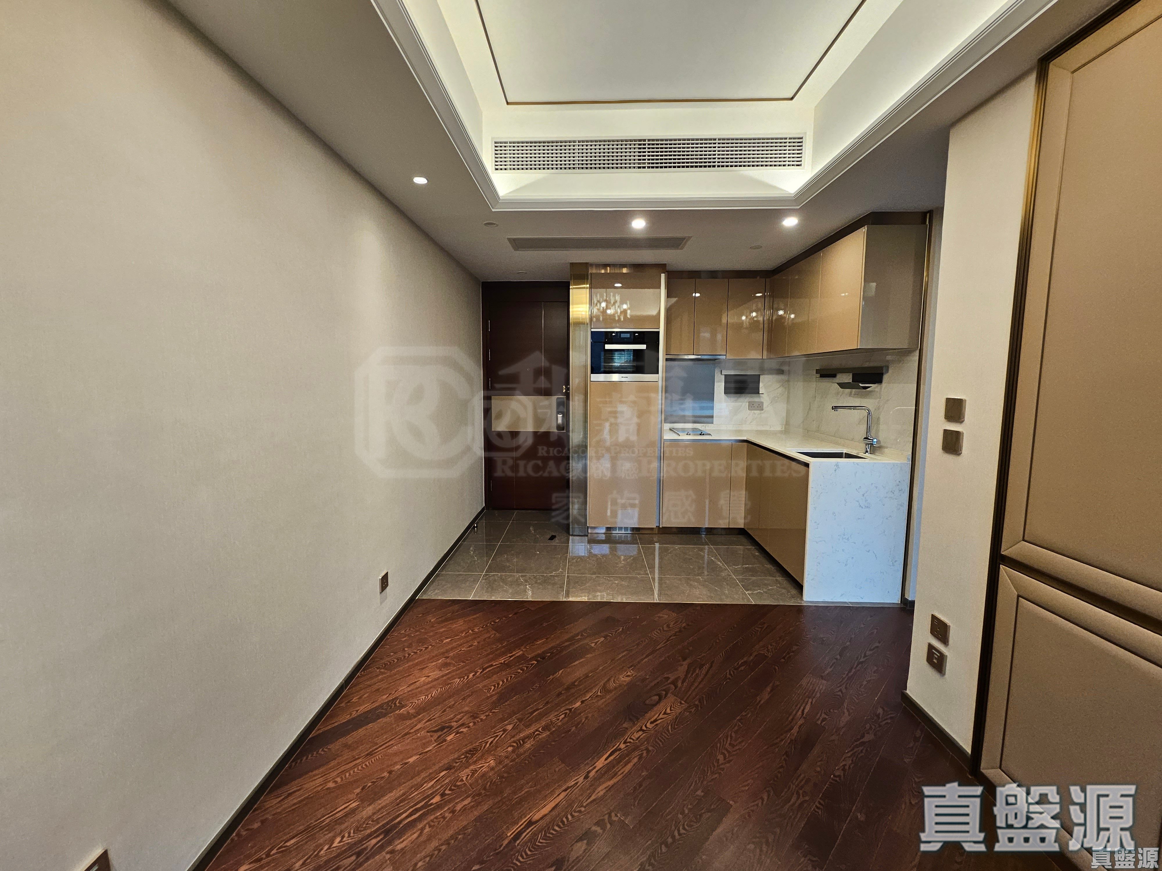 睿峰 西翼 高层 F室 西九龙