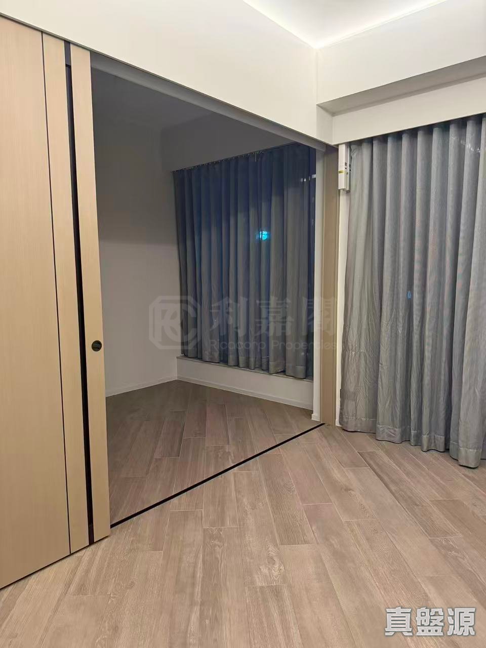 HENLEY PARK TOWER 1B Very High Floor Zone Flat H To Kwa Wan/Kowloon City/Kai Tak/San Po Kong