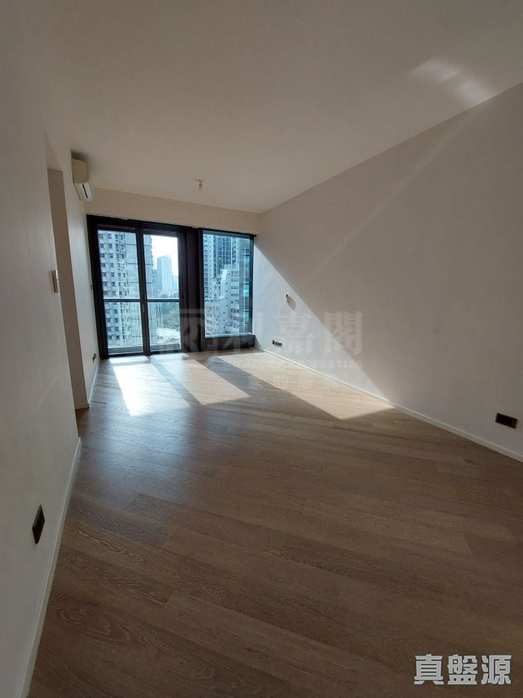 柏傲山 3座 中层 A室 北角/北角半山