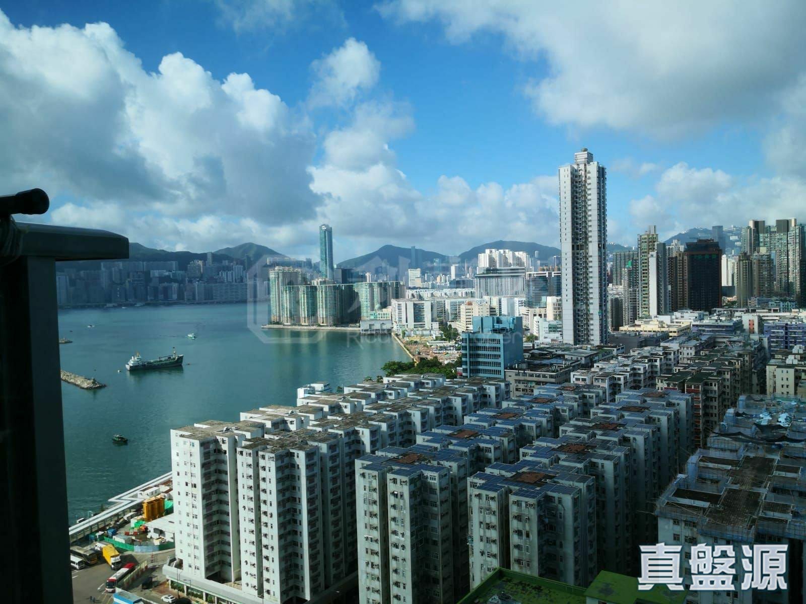 GRAND WATERFRONT TOWER 1 Medium Floor Zone Flat E To Kwa Wan/Kowloon City/Kai Tak/San Po Kong
