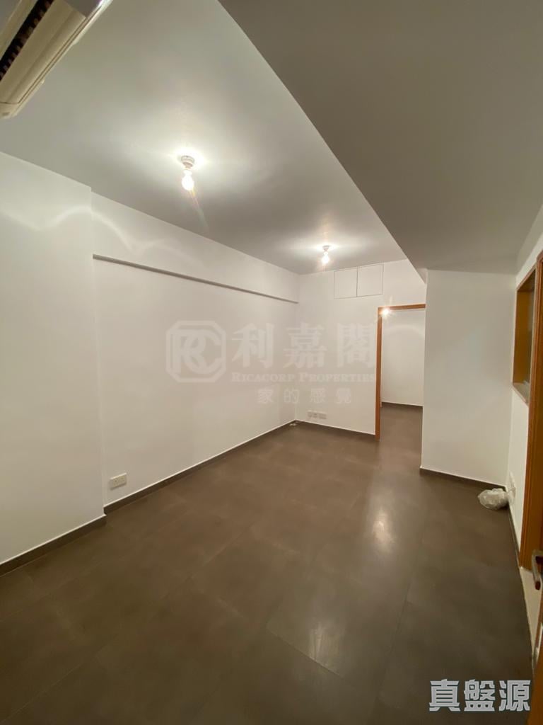 南雄大厦 B座 中层 B3室 中上环/西区