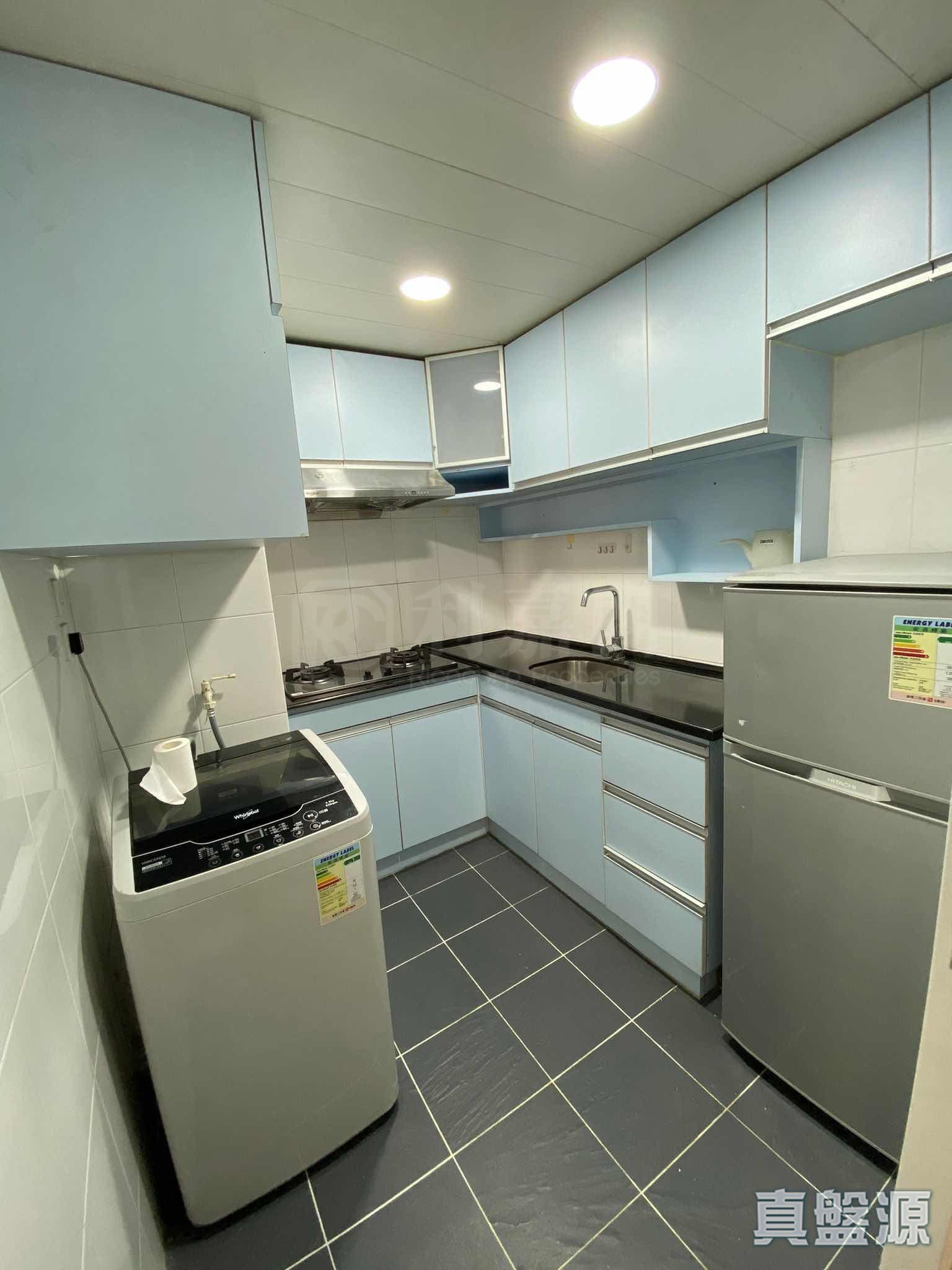 HOI KWONG COURT BLOCK 2 Very High Floor Zone Flat E Quarry Bay/Kornhill/Taikoo Shing