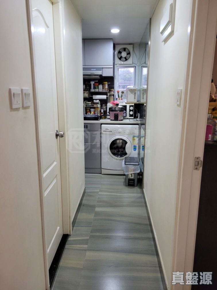 CHEUNG FAT ESTATE CHUN FAT HOUSE (BLOCK 5) Medium Floor Zone Flat 17 Tsing Yi