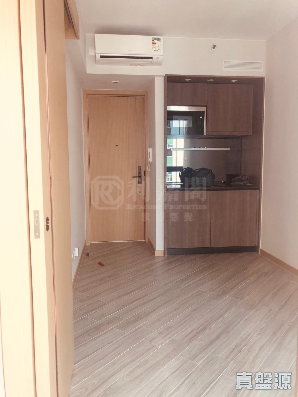 SOUTH WALK．AURA High Floor Zone Flat C Aberdeen/Tin Wan