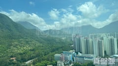 COASTAL SKYLINE PHASE 1 - Block 6 High Floor Zone Flat H Tung Chung