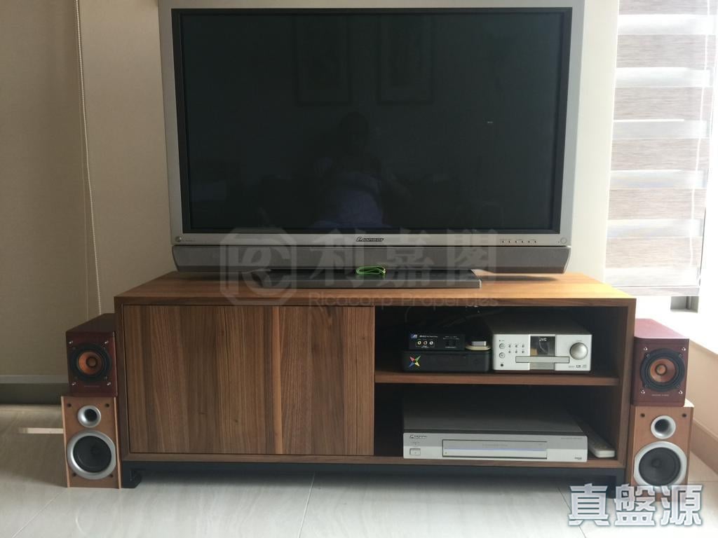 KING'S HILL Low Floor Zone Flat F Mid-Levels West