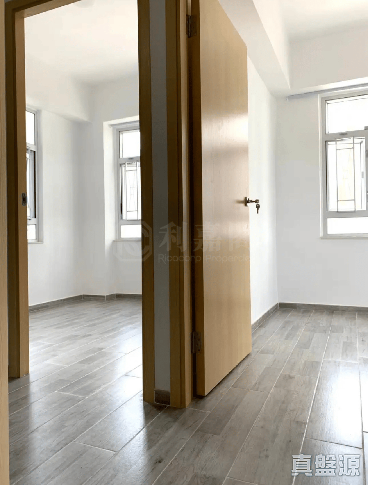 南昌戲院大廈 21室 西九龍