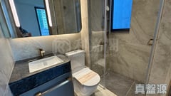 DES VOEUX W RESIDENCE Medium Floor Zone Flat C Central/Sheung Wan/Western District