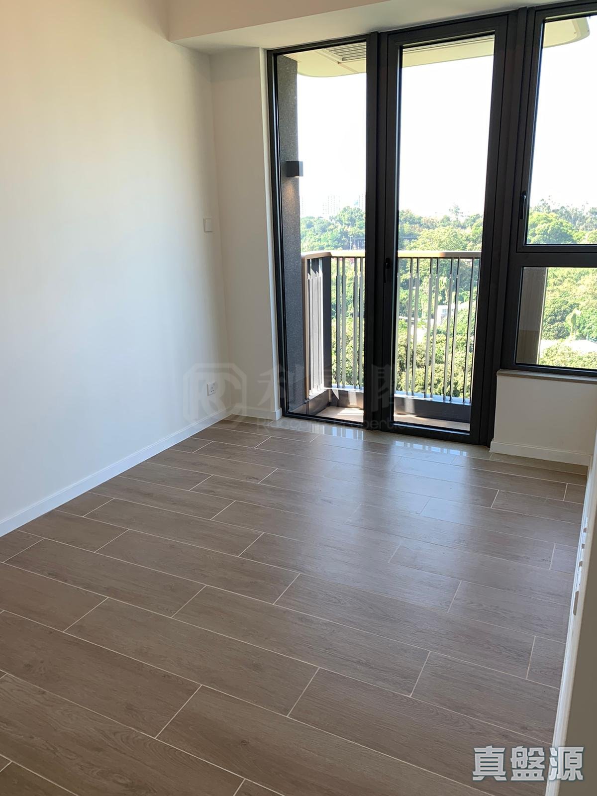 OMA OMA TOWER 2B Flat G Sham Tseng/Castle Peak Road