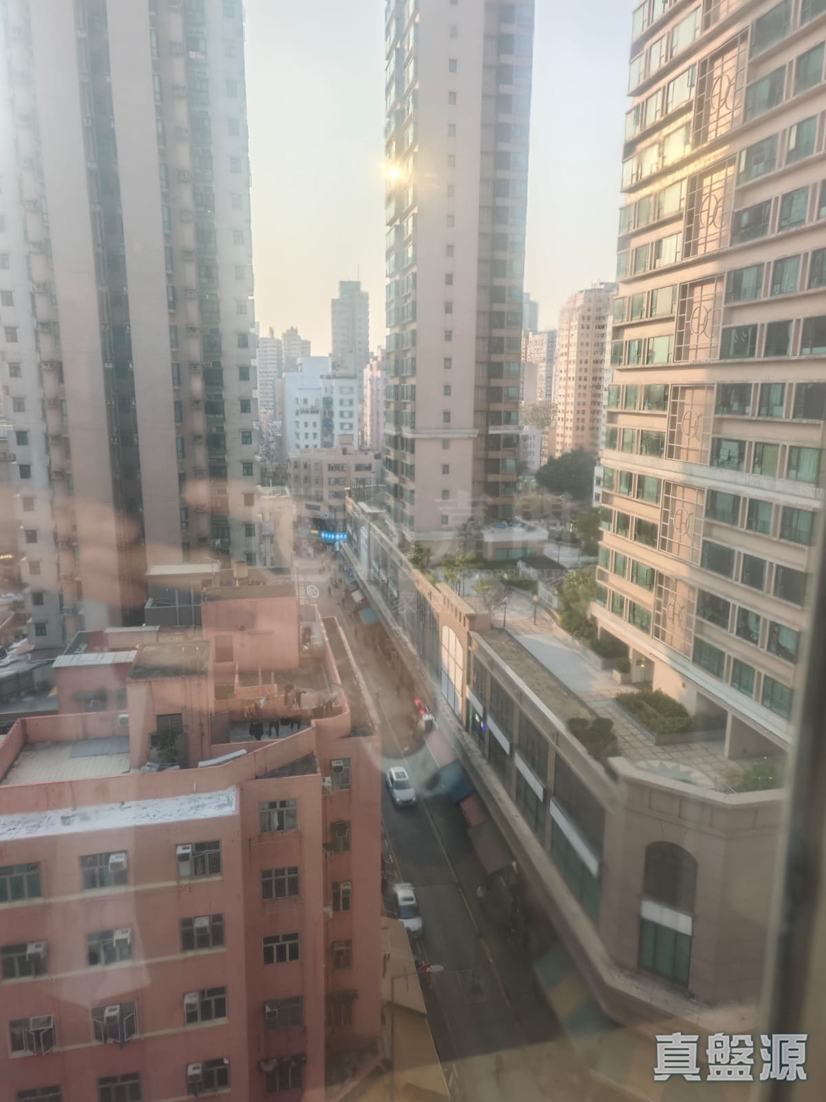 鉅發大廈 1座 中層 H室 元朗