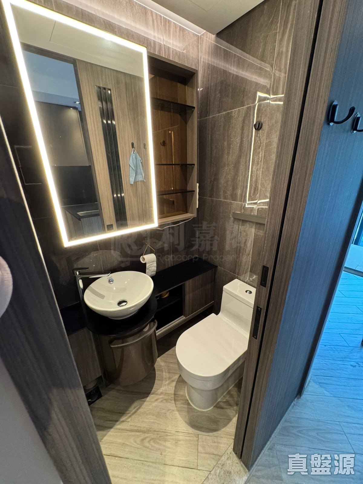 PARK REACH Medium Floor Zone Flat G Yuen Long