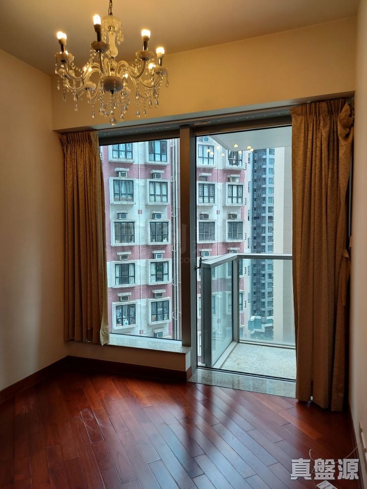 THE AVENUE PHASE 1 - Tower 5 High Floor Zone Flat F Wan Chai/Causeway Bay