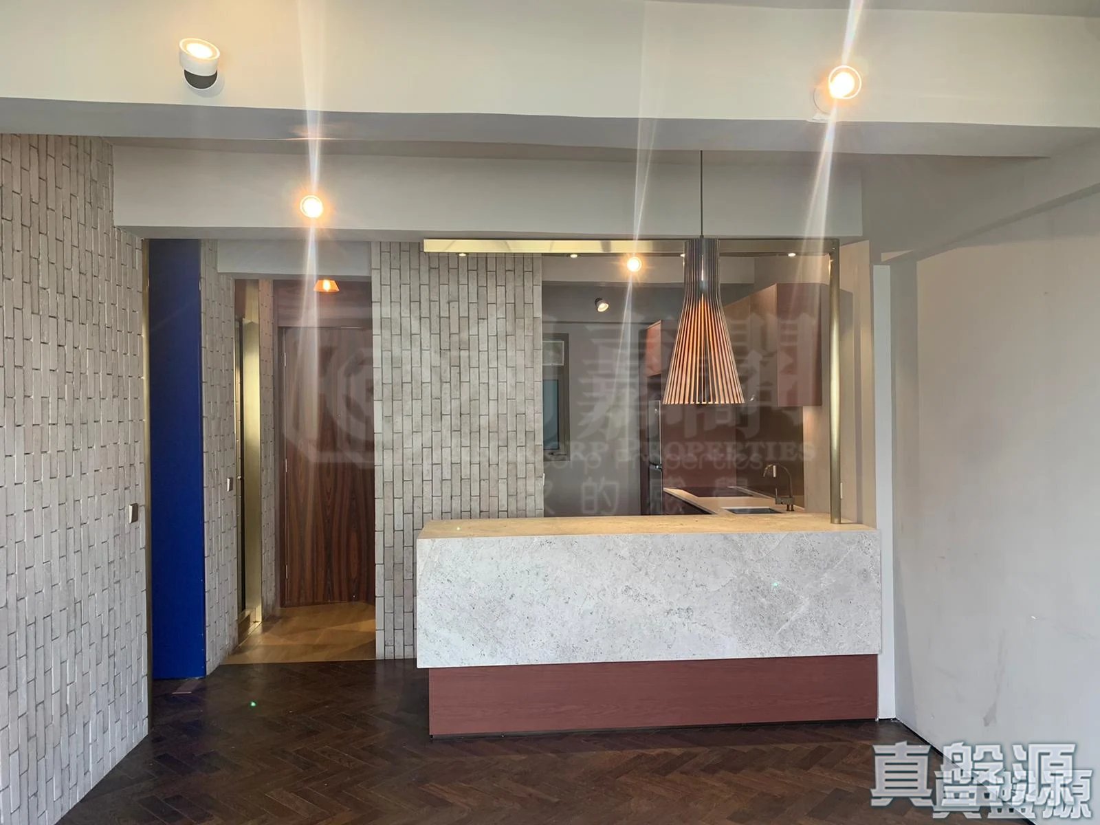 HOLLYWOOD BUILDING High Floor Zone Flat B Central/Sheung Wan/Western District