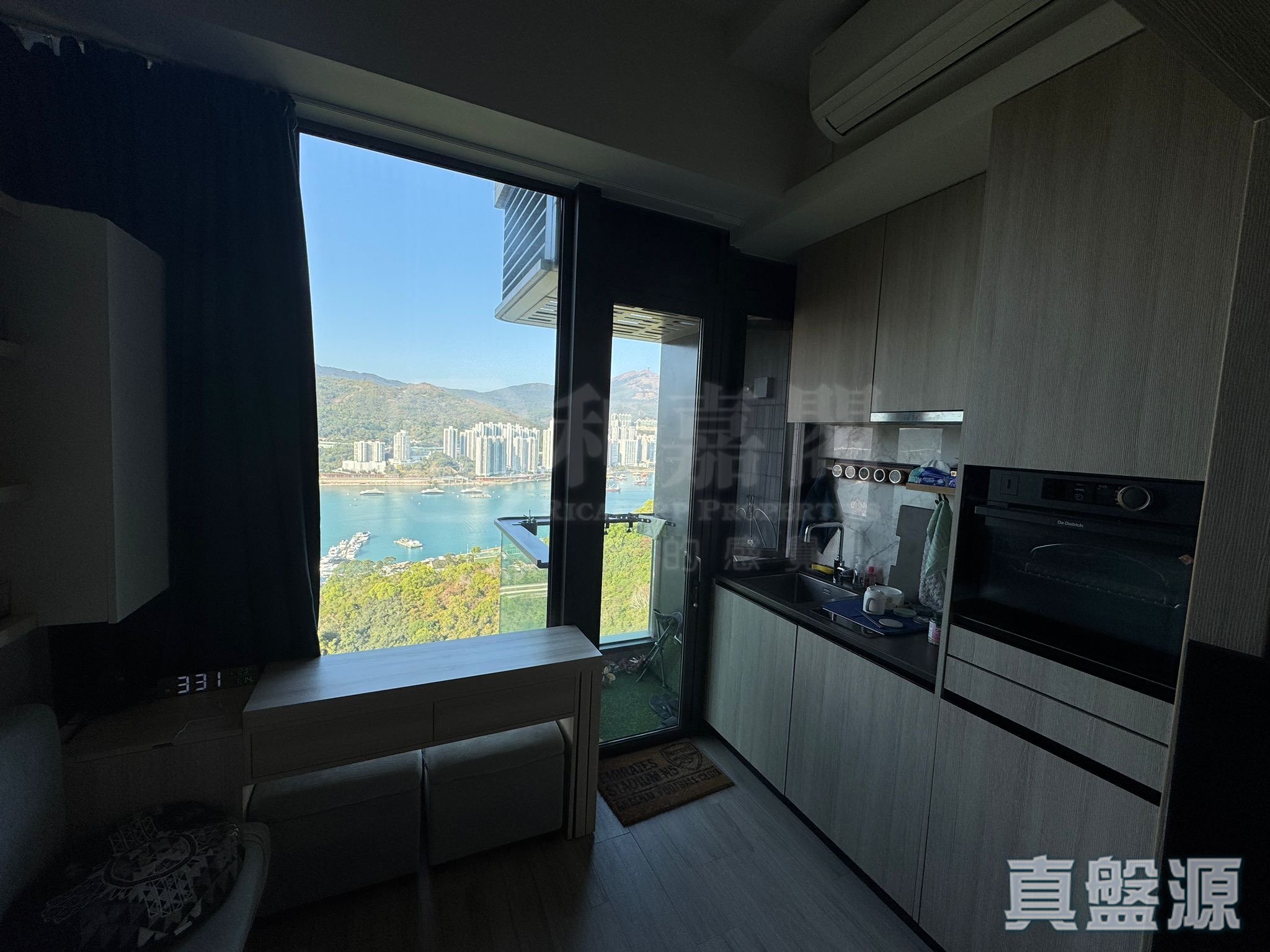 THE MET. AZURE High Floor Zone Flat A09 Tsing Yi