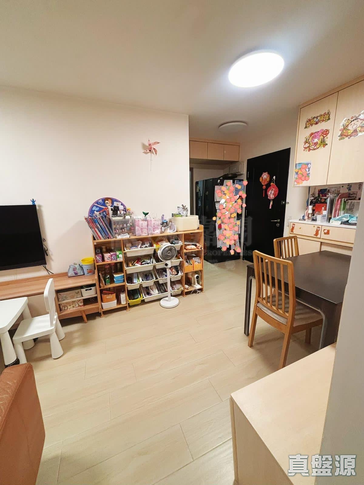 凱樂苑 E座 (凱曈閣) 高層 17室 奧運站/南昌