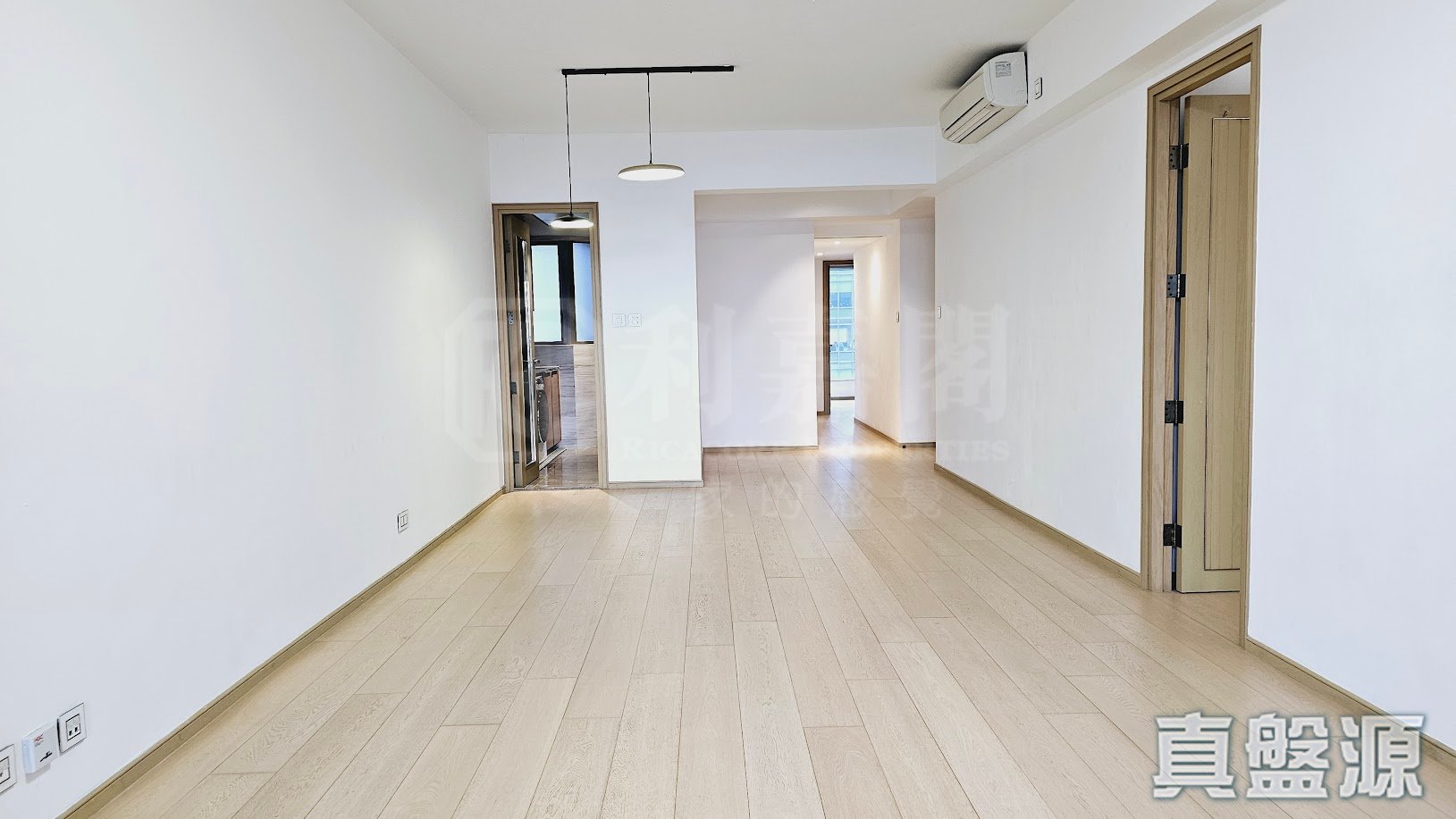 HARBOUR GLORY TOWER 3 Low Floor Zone Flat B North Point/North Point Mid-Levels