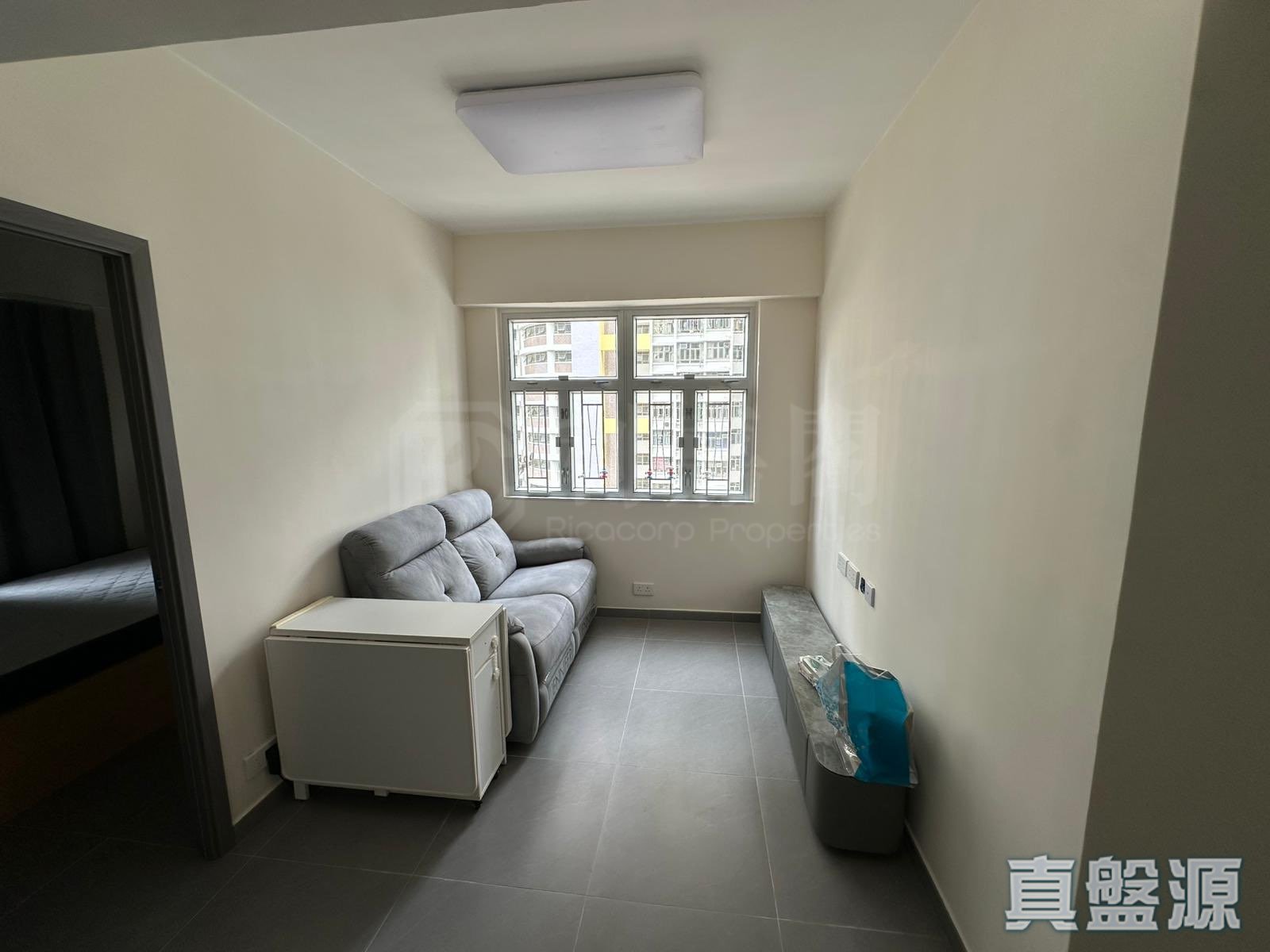 SOUTHERN BUILDING Low Floor Zone Flat C Kwai Chung/Park Island
