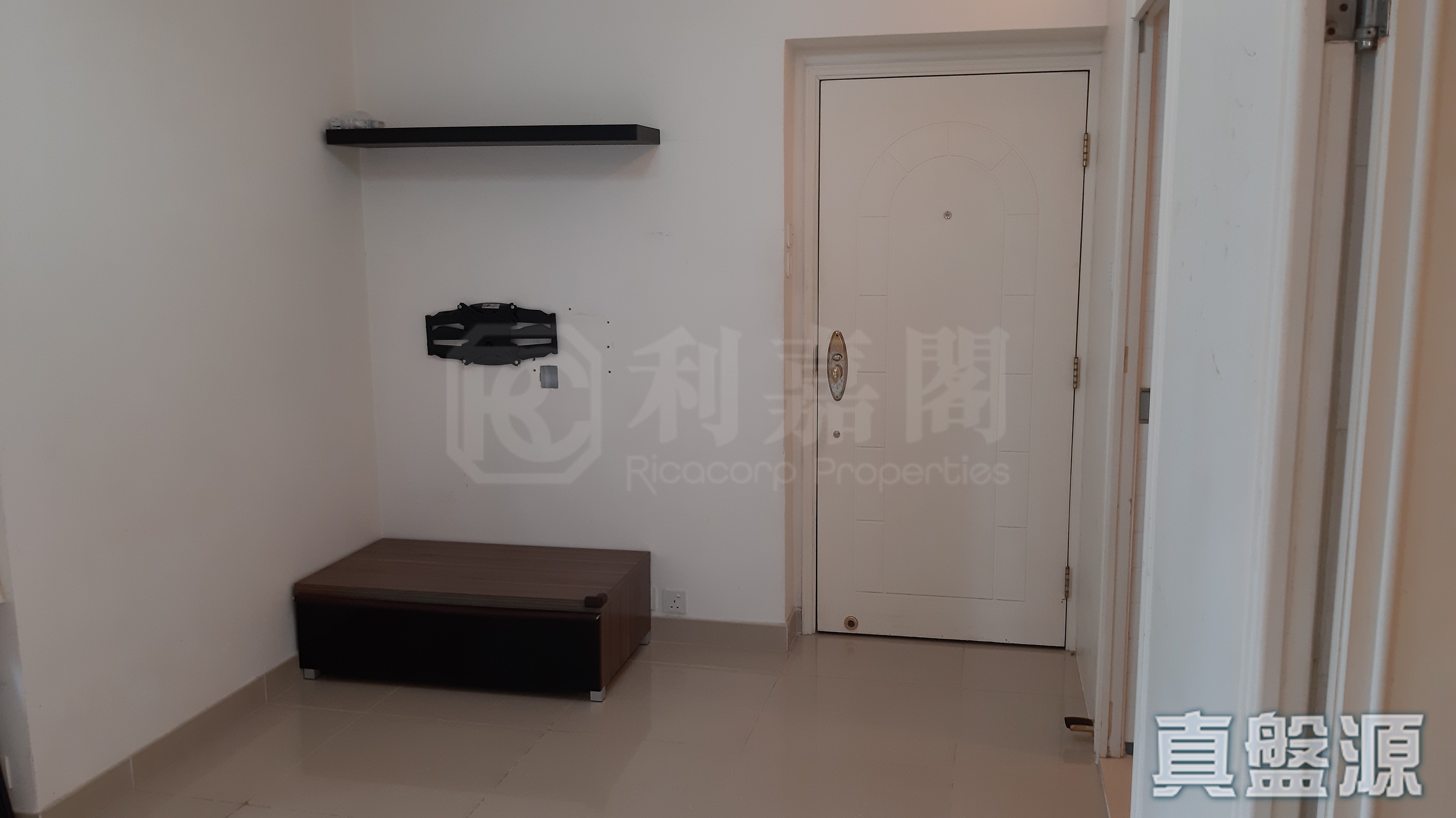 SUNSHINE CITY PHASE 4 - Block G Medium Floor Zone Flat 3 Ma On Shan