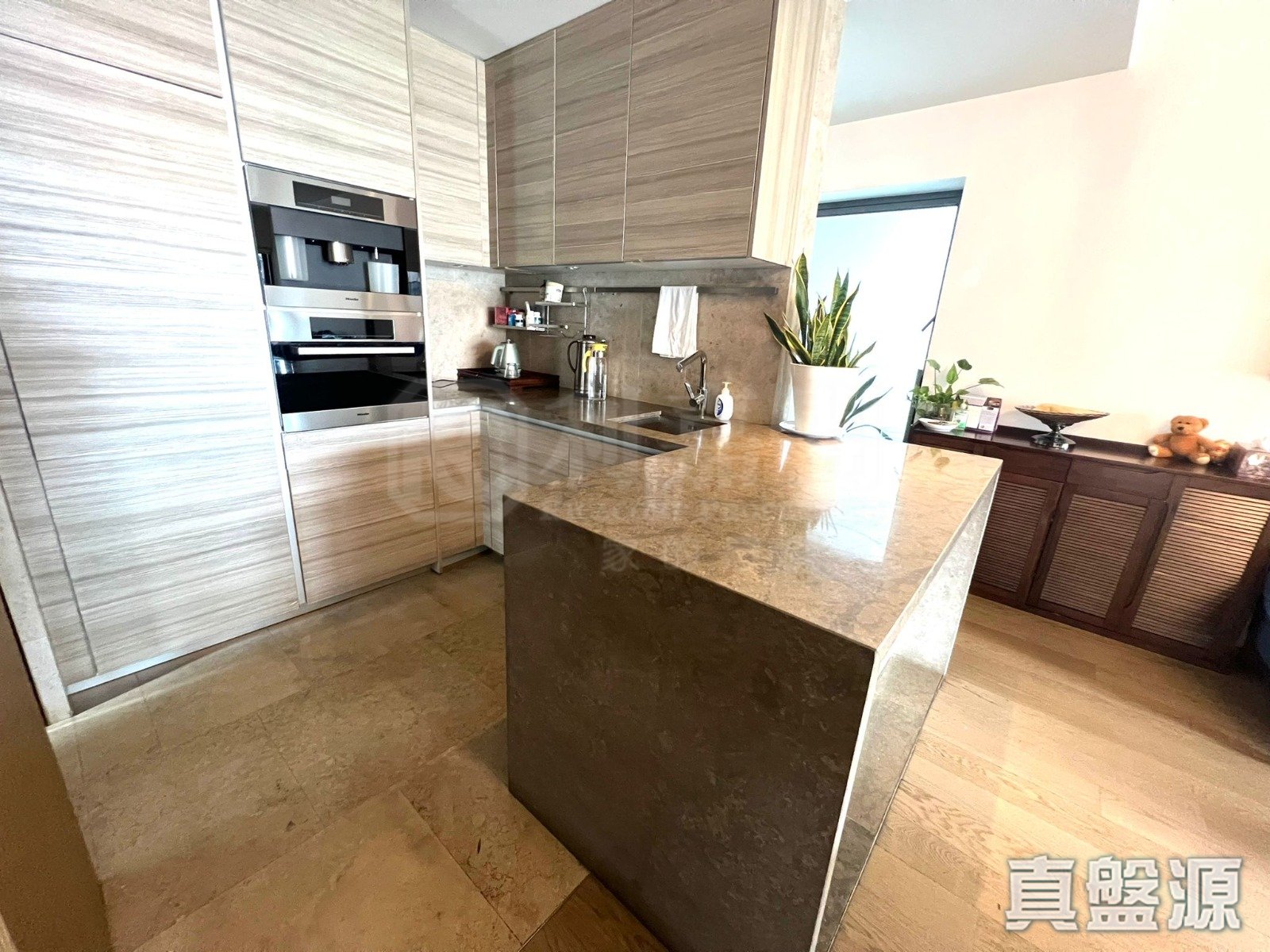 蔚然 低層 B室 西半山