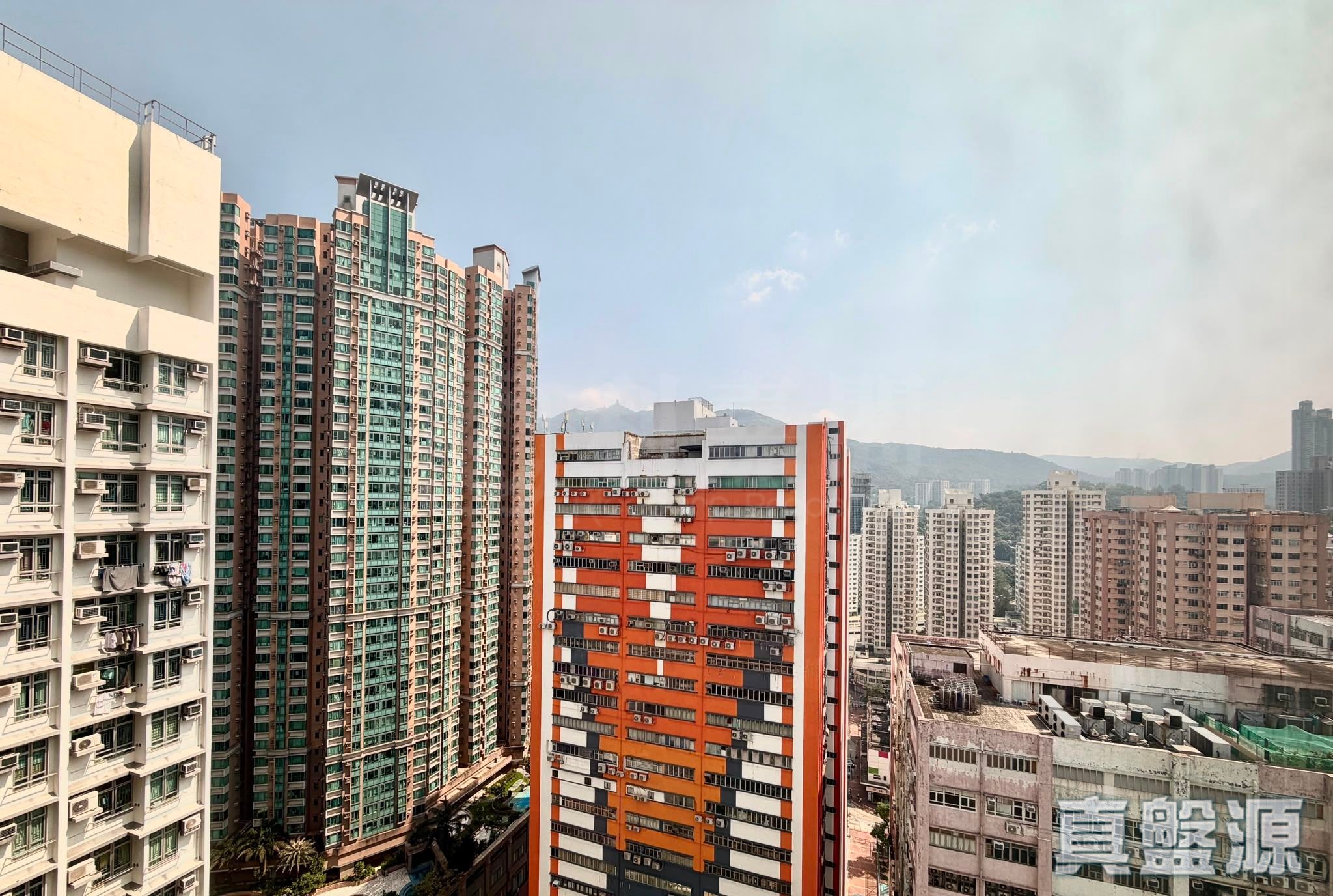 SHEUNG CHUI COURT BLOCK B (CHUI HO HOUSE) High Floor Zone Flat 2 Tsuen Wan