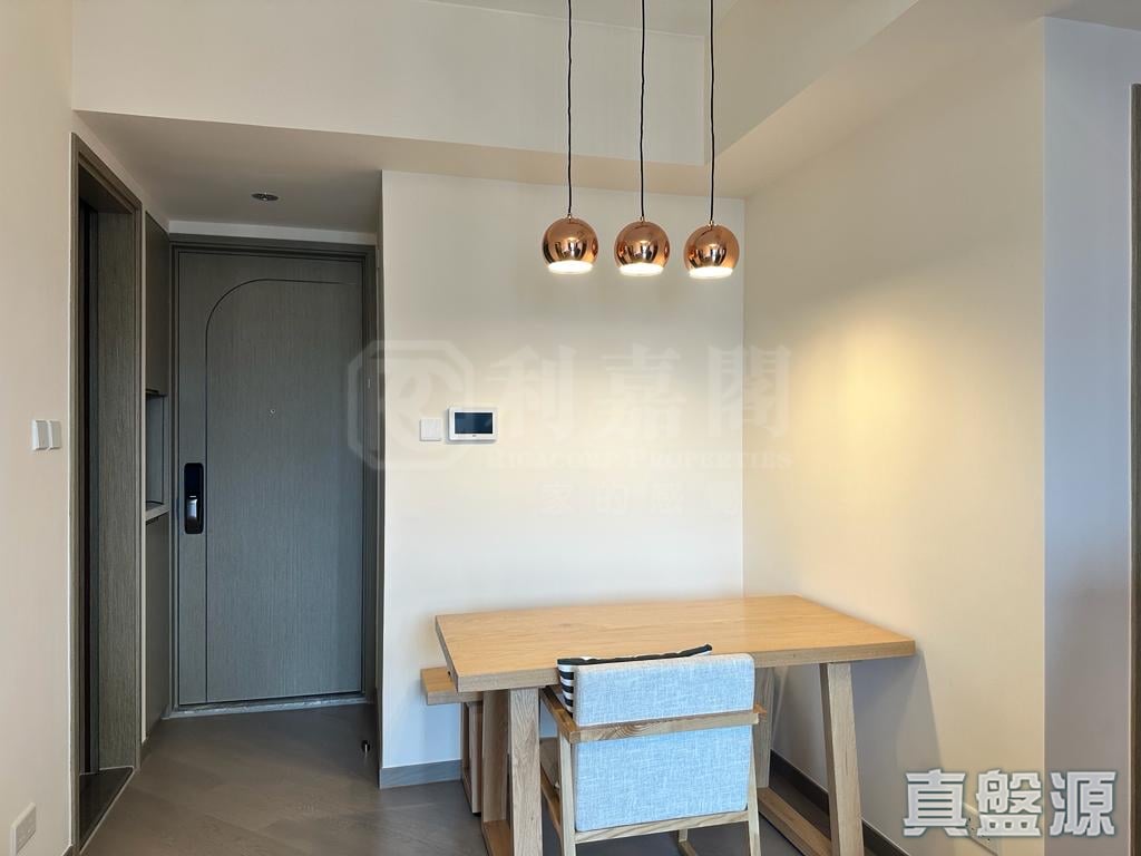 UPPER RIVERBANK TOWER 2 To Kwa Wan/Kowloon City/Kai Tak/San Po Kong